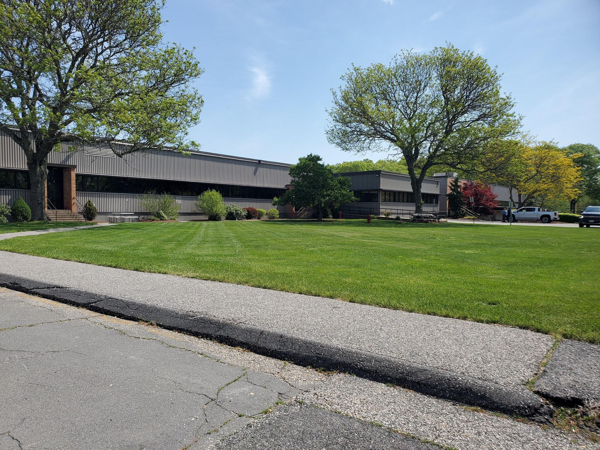 600 N Bedford St, East Bridgewater, MA for Rent