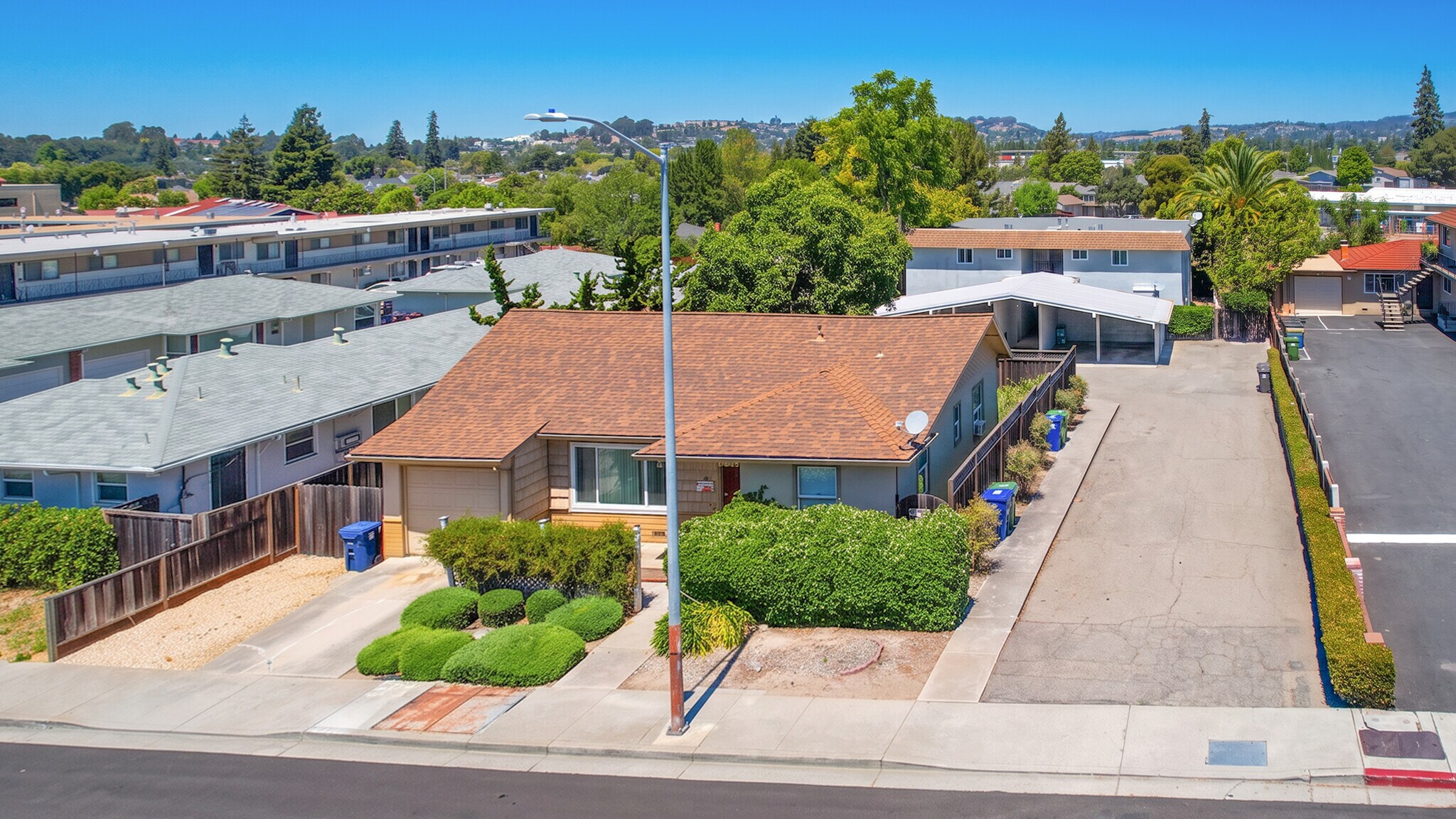 2536 Grove Way, Castro Valley, CA for Sale