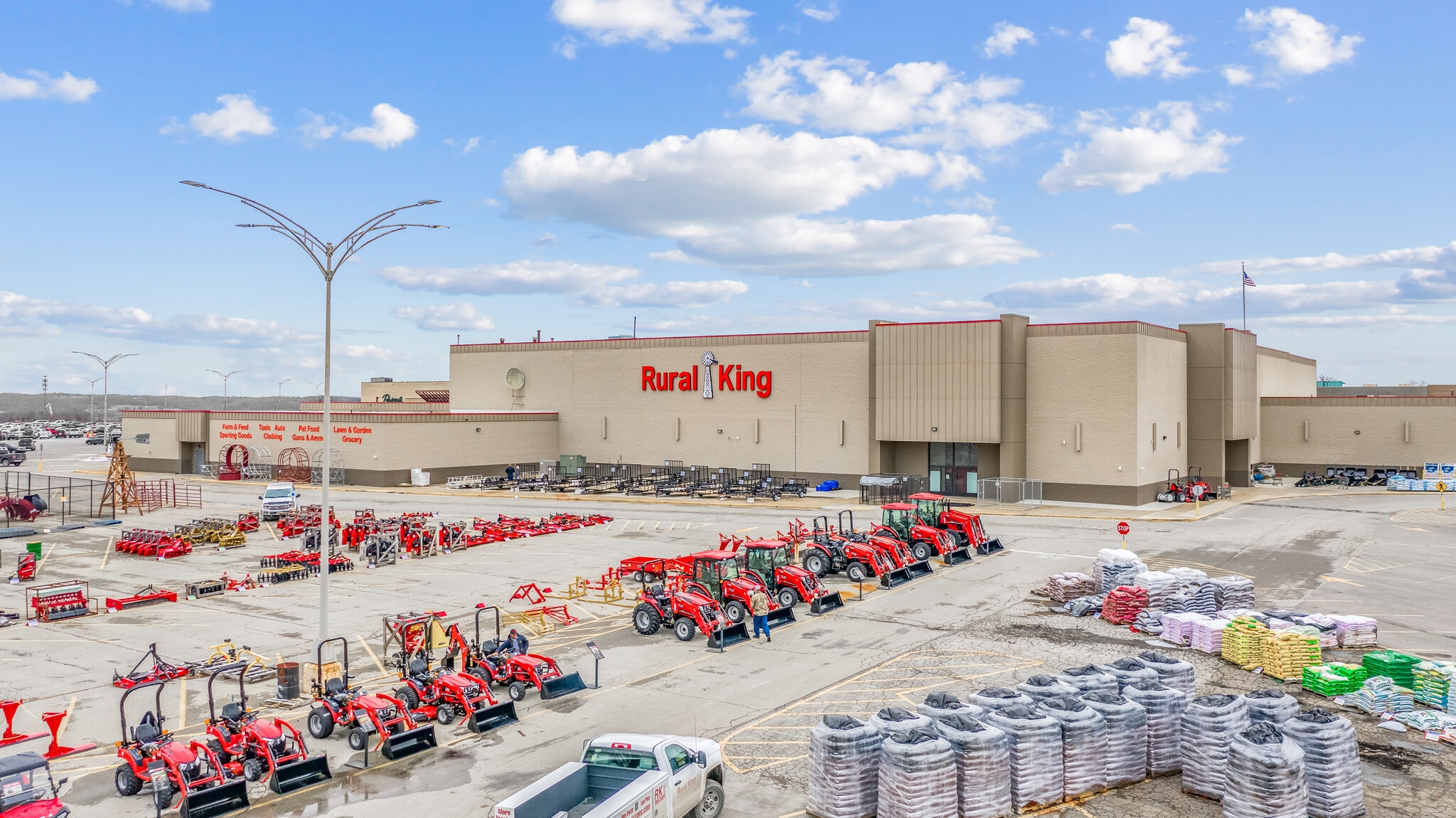 300 Beaver Valley Mall Blvd Monaca, PA 15061 Retail Property for Sale