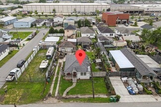 New Orleans, LA Commercial Land - 406 Iris Ave
