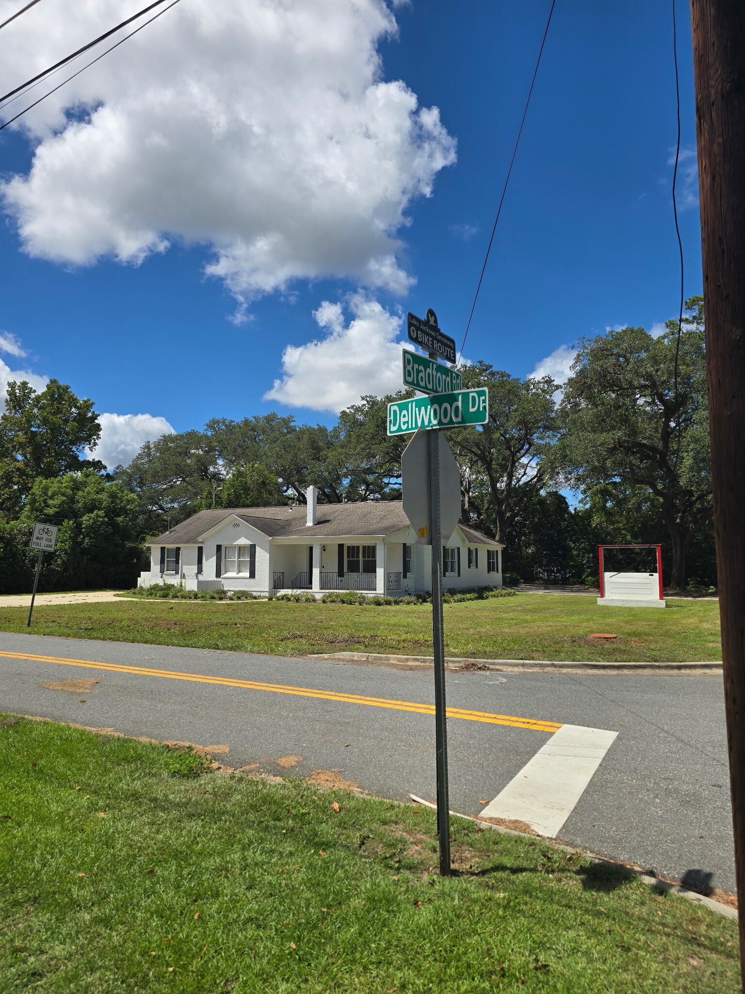 1934 Dellwood Dr, Tallahassee, FL for Sale