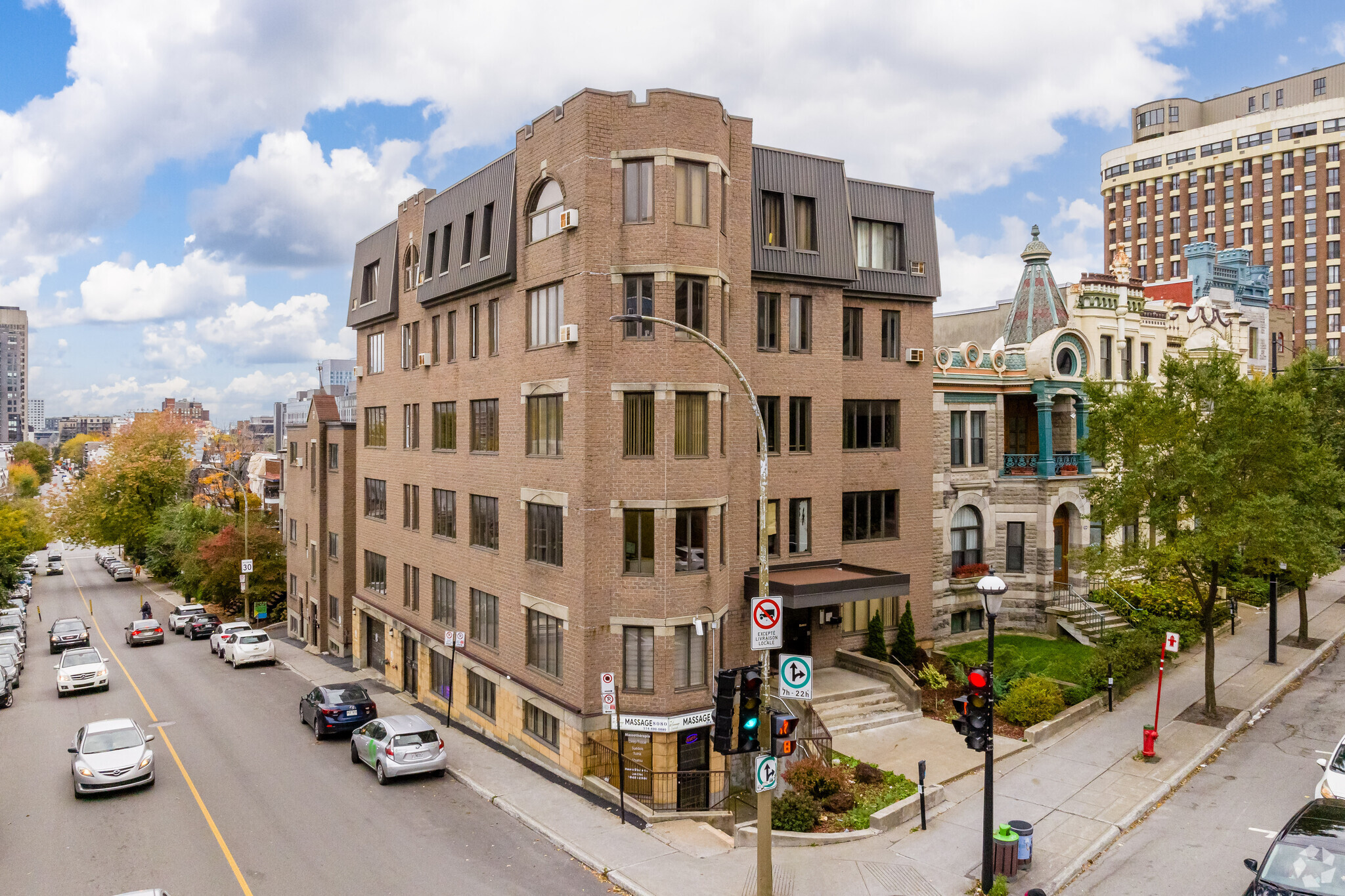 600 Rue Sherbrooke E E, Montréal, QC for Rent