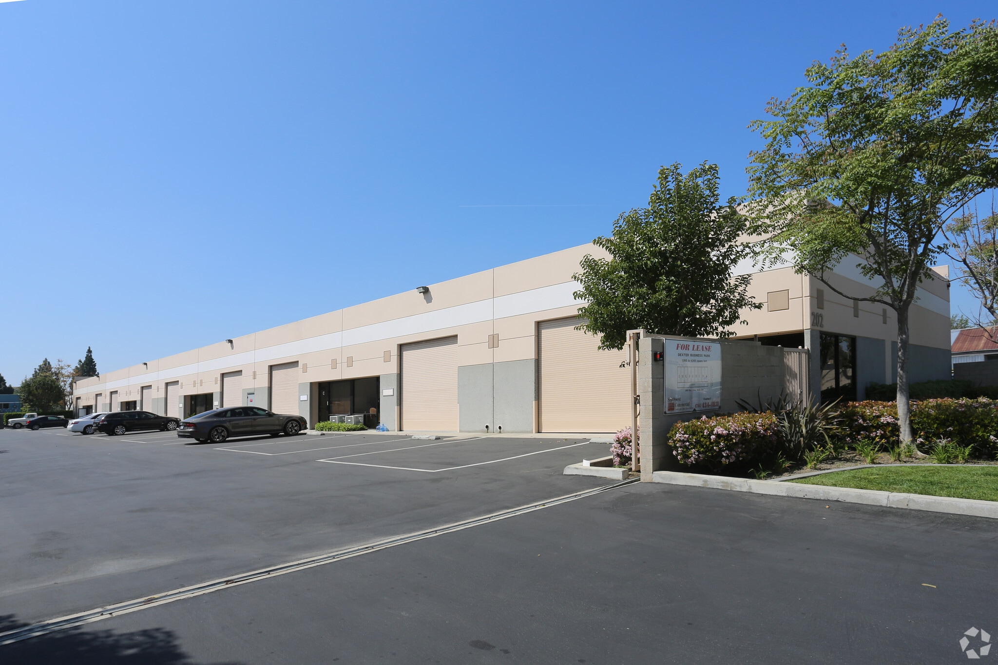 202 E Alton Ave, Santa Ana, CA for Rent