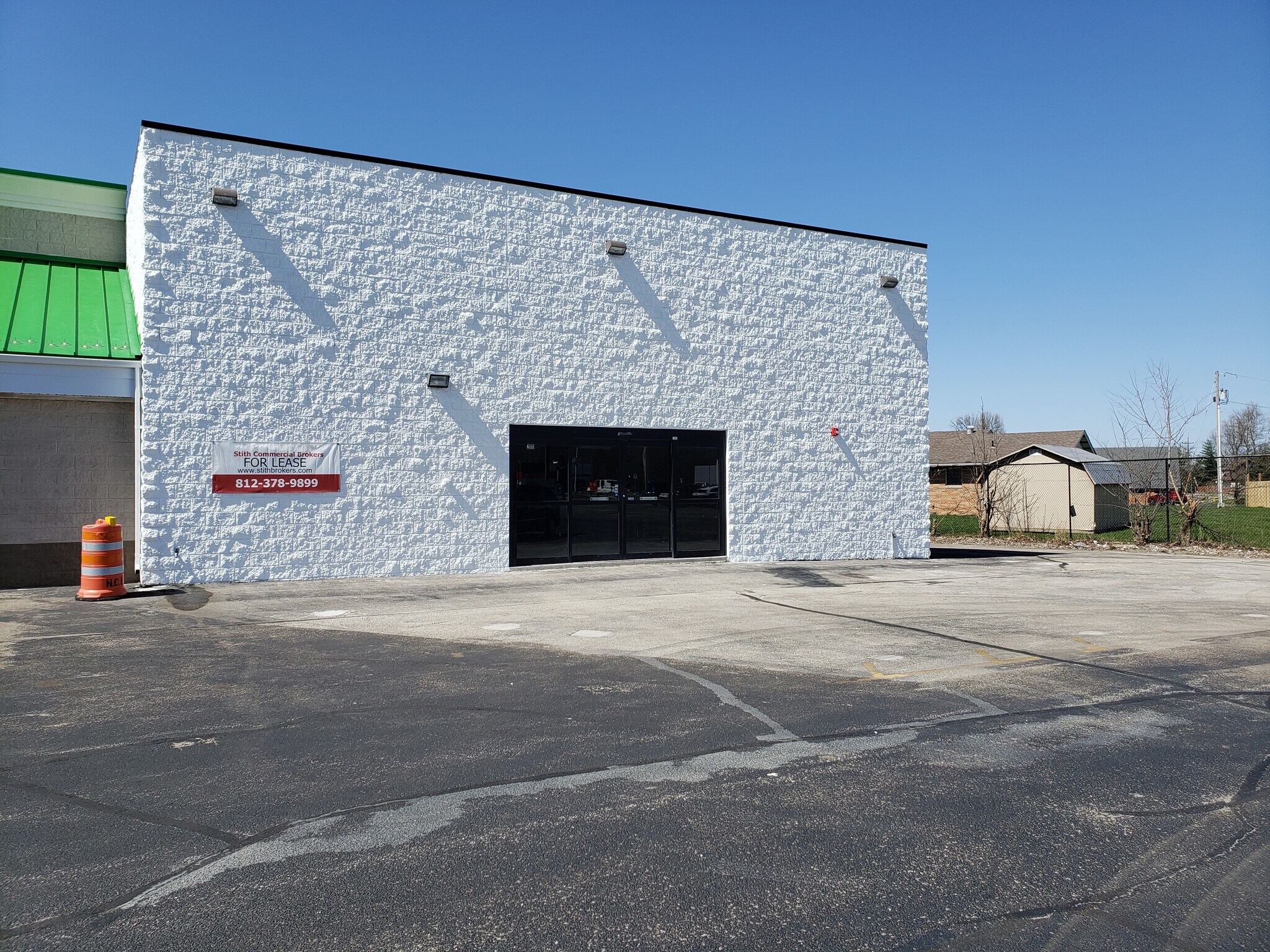 2110-2130 N State Highway 7, North Vernon, IN for Rent