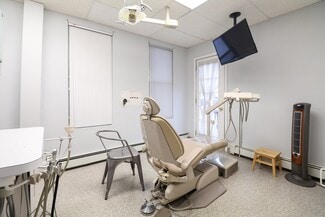 Gloucester City, NJ Office/Medical - 535 Monmouth St