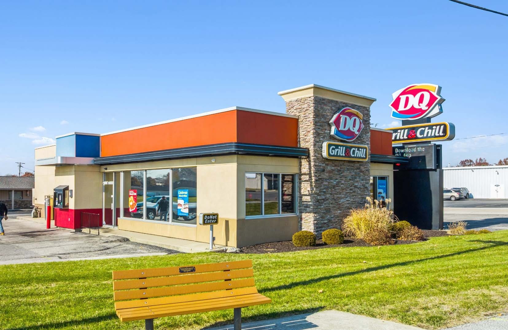 960 N Main St, Bluffton, IN for Sale