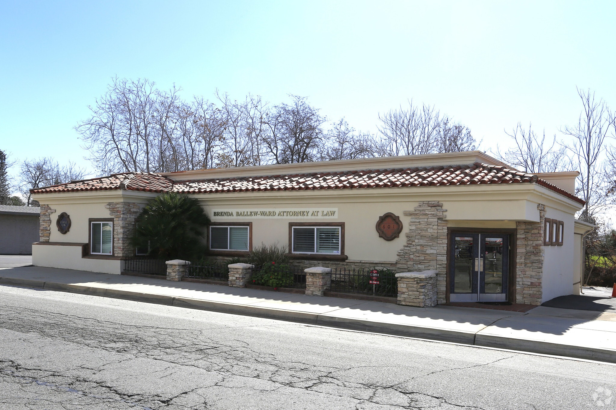601 W County Line Rd, Calimesa, CA for Rent