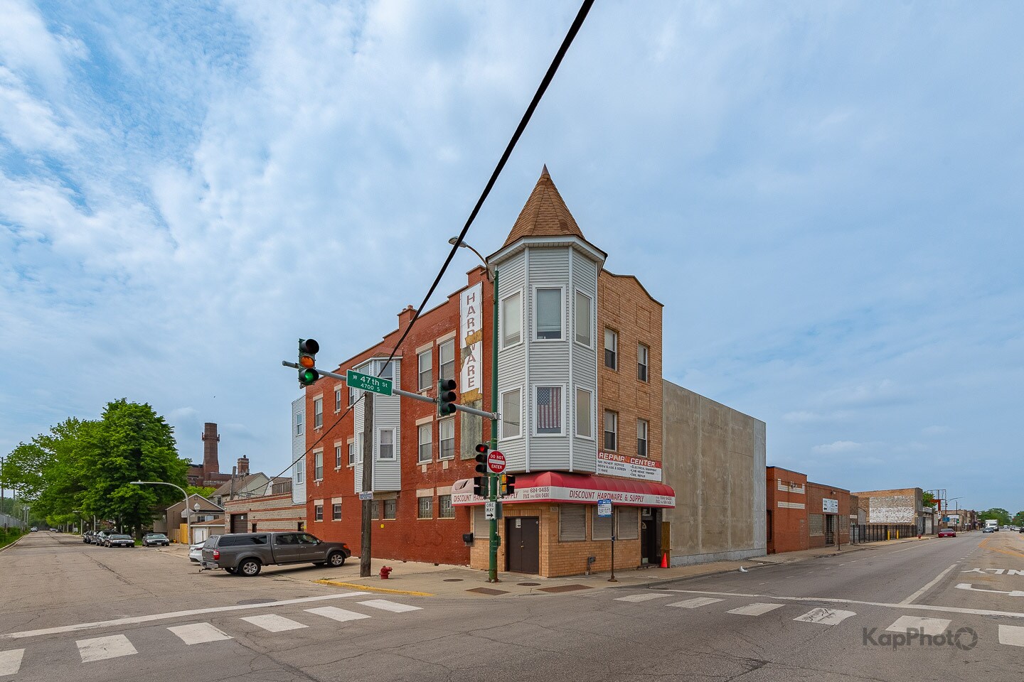 601 W 47th St, Chicago, IL for Sale