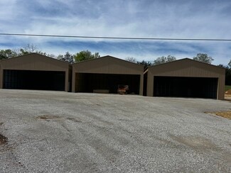 Kingston, TN Specialty - 245 Meadowlake Dr