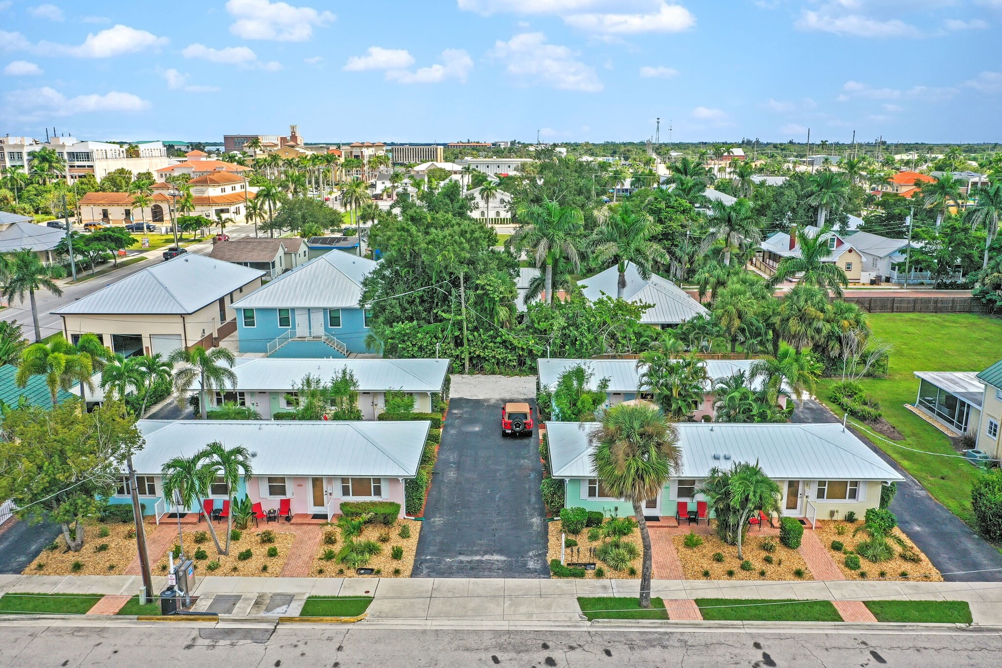 306-312 Harvey St, Punta Gorda, FL for Sale