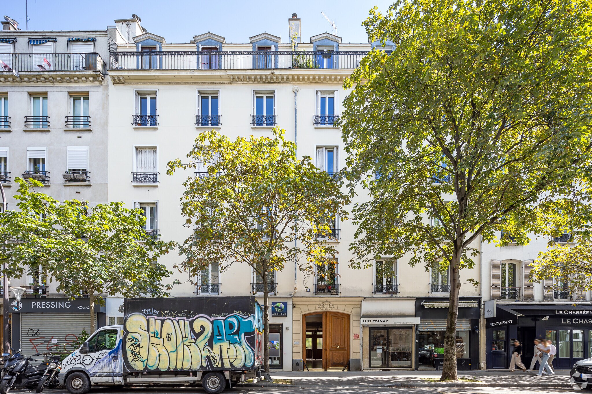 8 Rue Crozatier, Paris, PAR for Rent