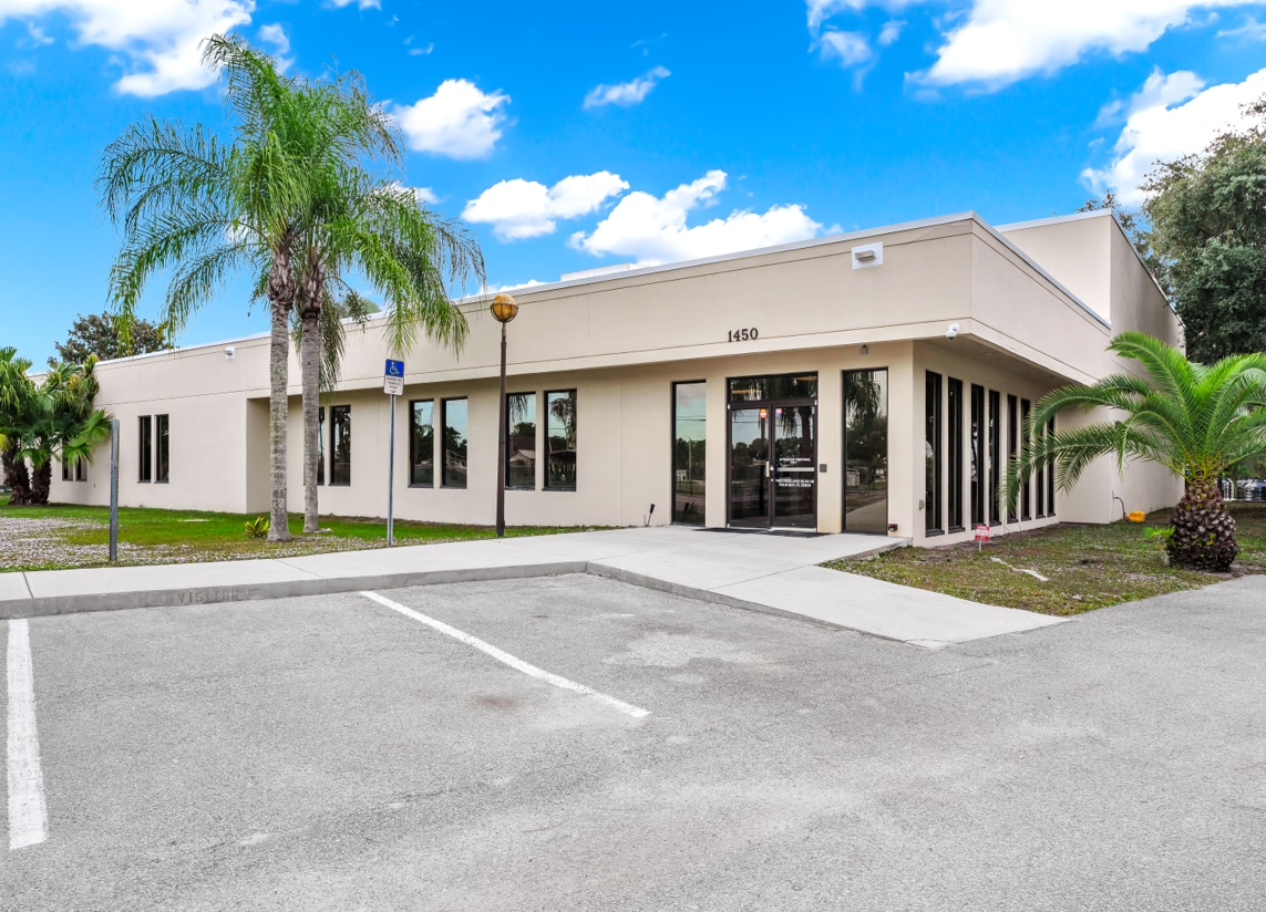 1450 Treeland Blvd SE, Palm Bay, FL for Sale