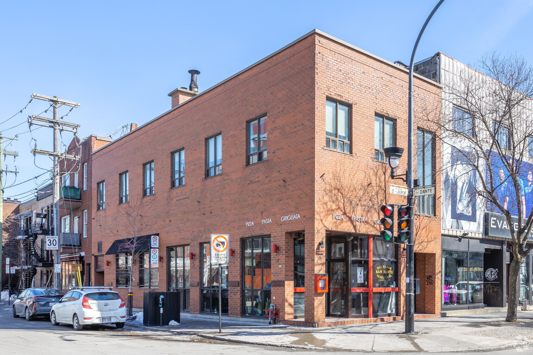 6823-6825 Boul Saint-Laurent, Montréal, QC for Sale