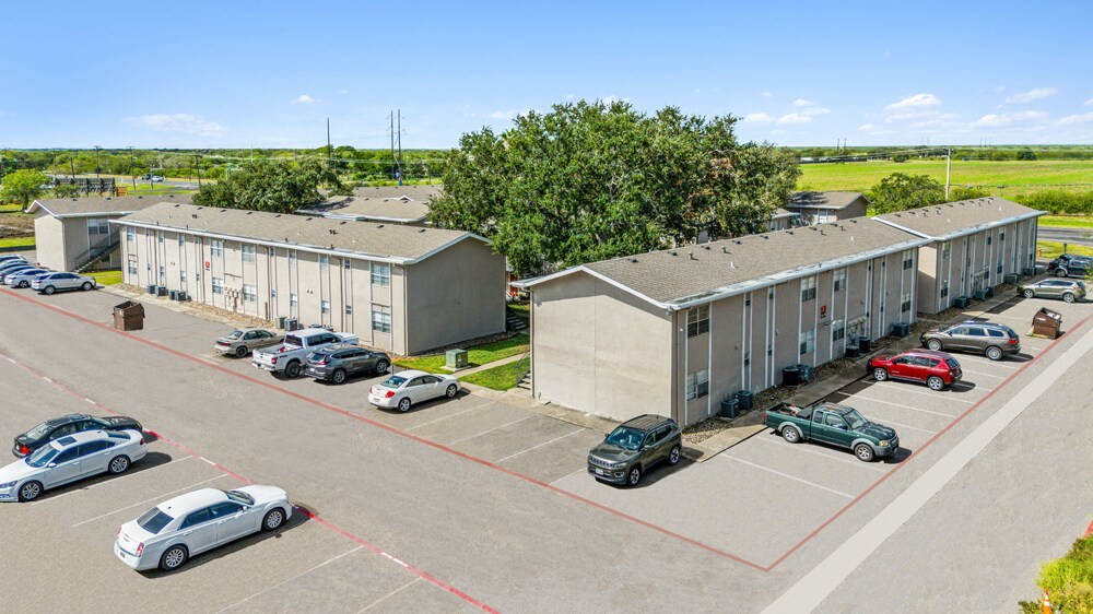 2420 S 6th St, Kingsville, TX for Sale