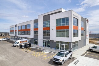 Calgary, AB Retail - 198 Nolanridge Cres NW