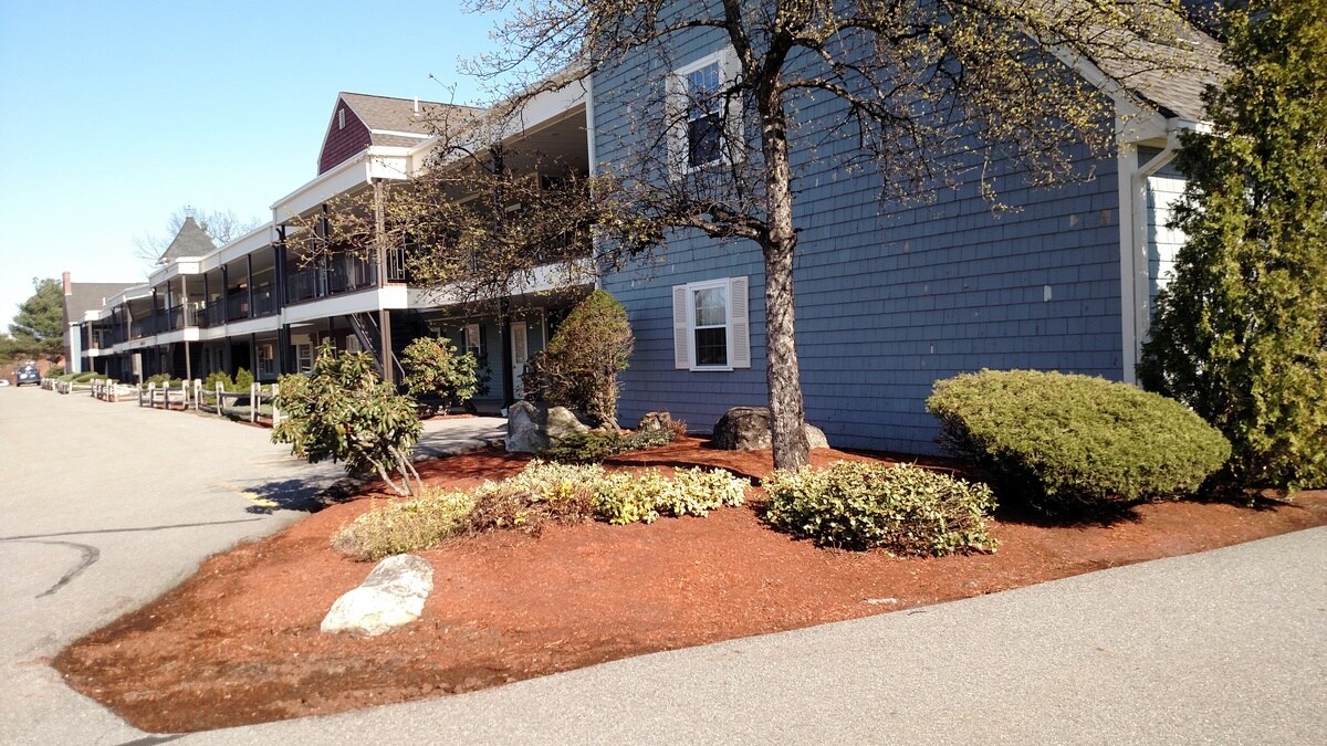 505 W Hollis St Nashua, NH 03062 Office Property for Sale on