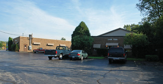 Algonquin, IL Manufacturing - 910 W Algonquin Rd