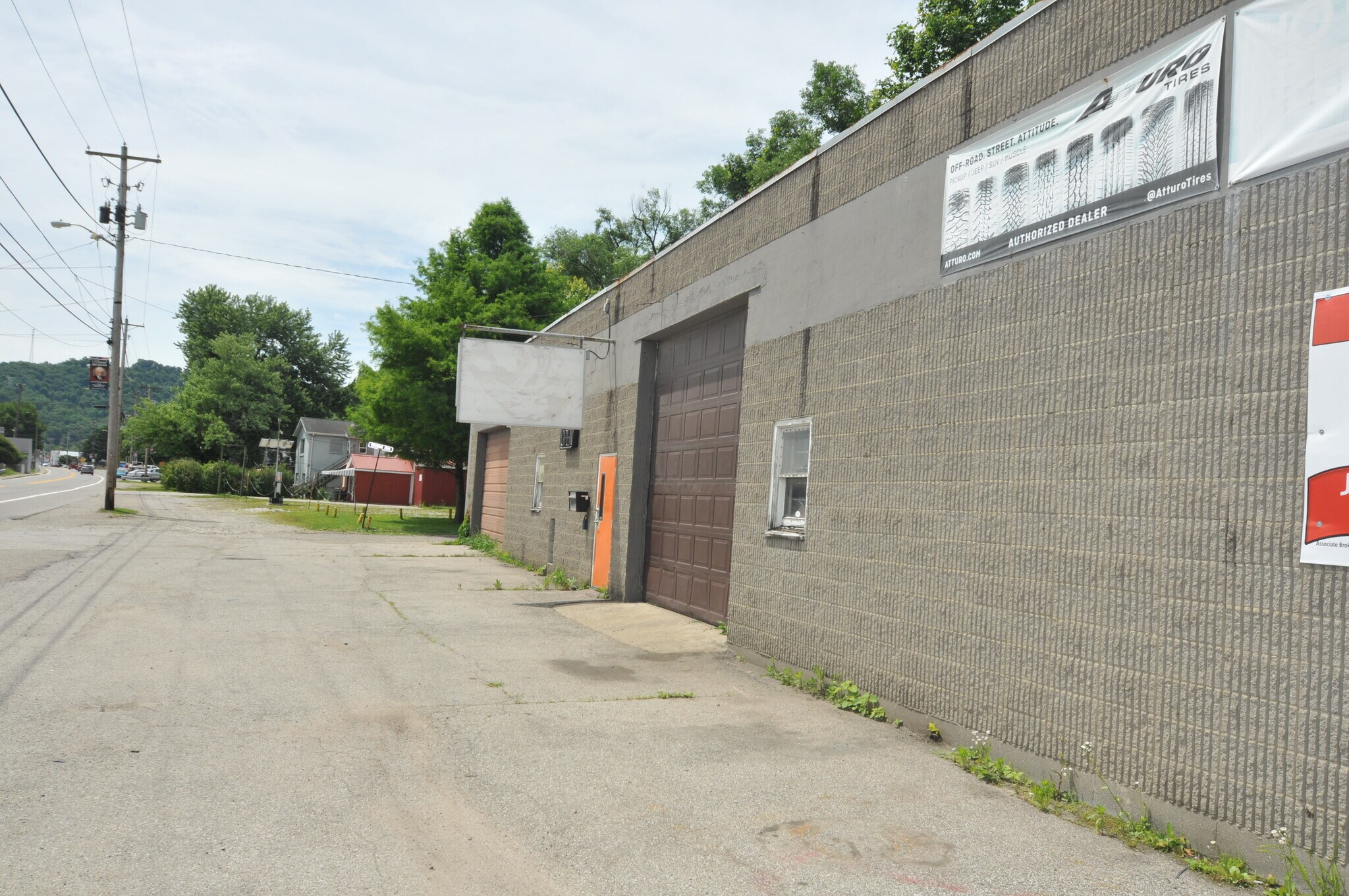 8131 Maccorkle Ave, Charleston, WV for Sale