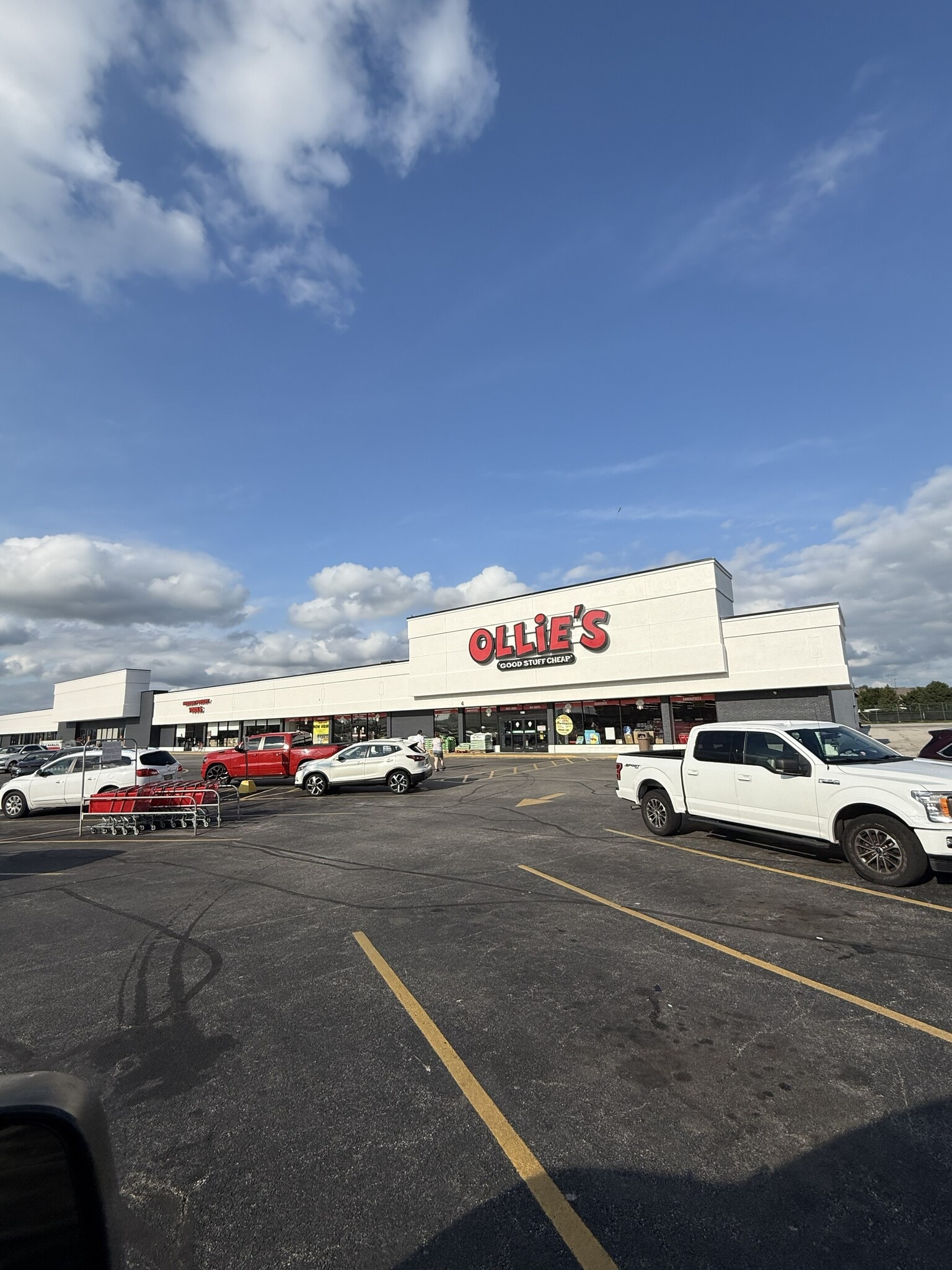 2505-2527 S Reynolds Rd, Toledo, OH for Rent
