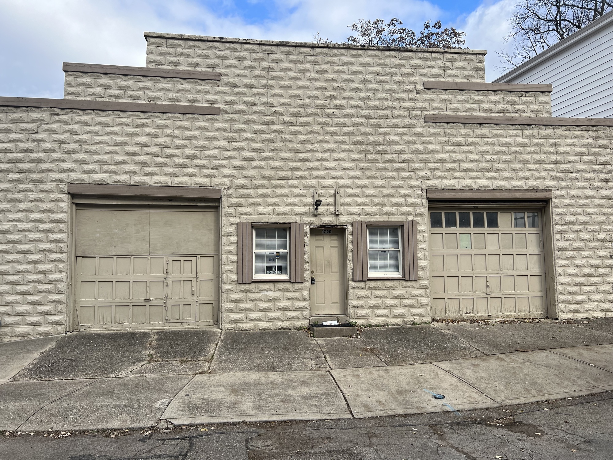 1718 Lincoln Ave, Cincinnati, OH for Sale