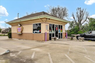 Visalia, CA undefined - 1720 E Noble Ave