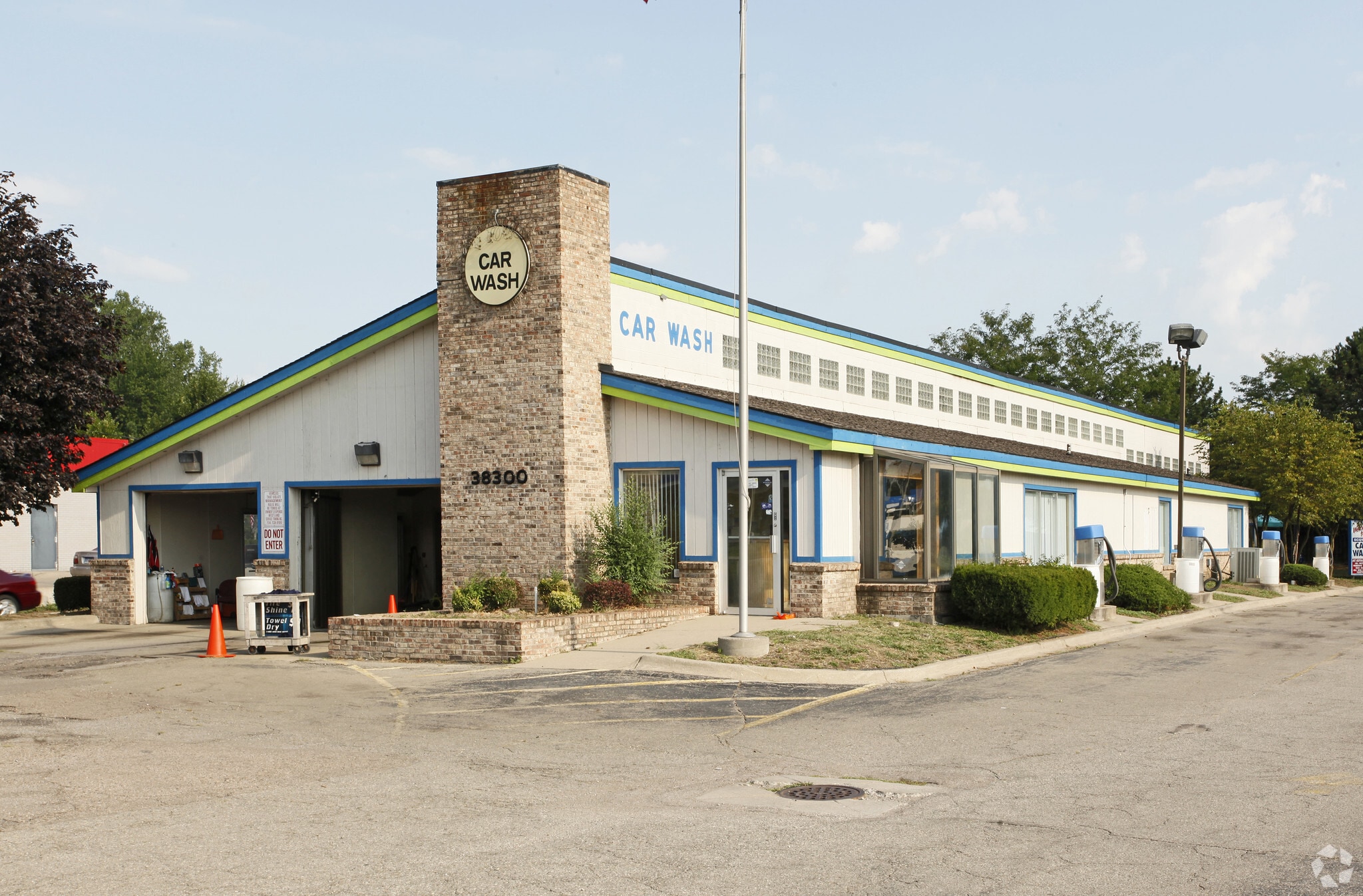 38300 Ford Rd, Westland, MI for Sale