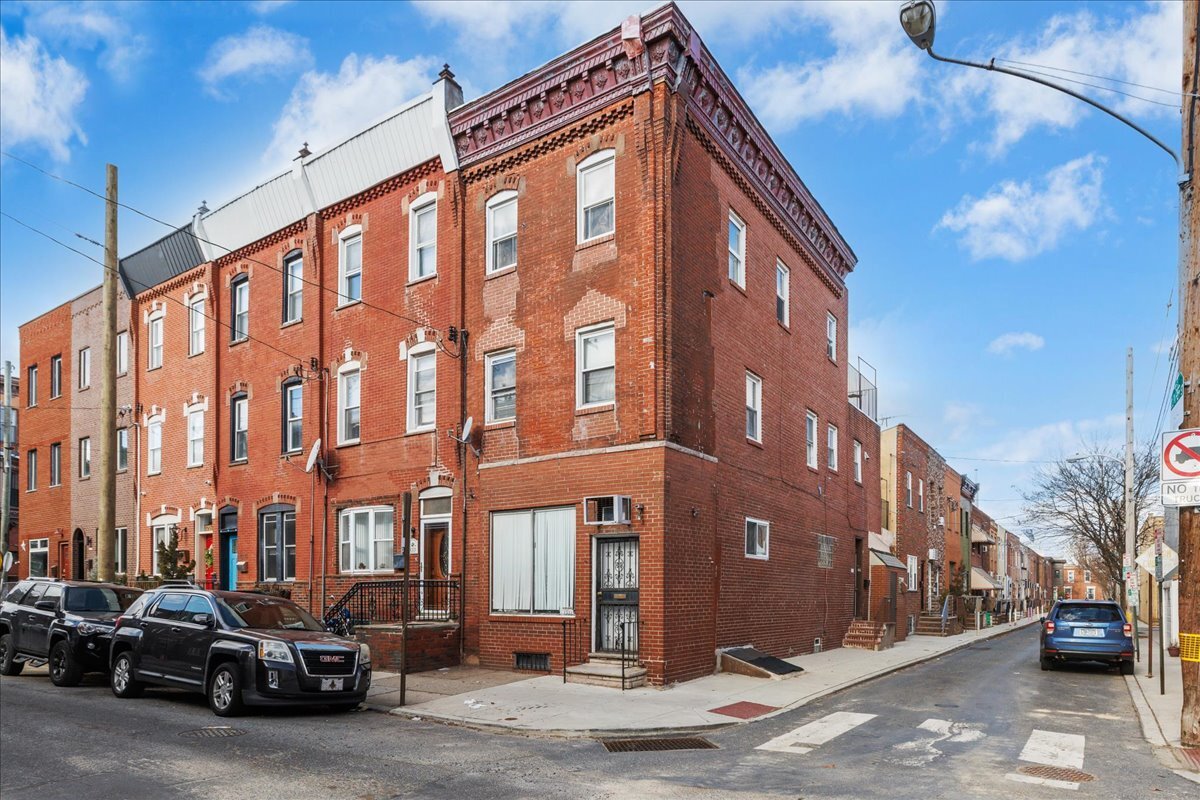 1331 Mifflin St, Philadelphia, PA for Sale