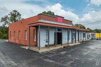 4319 W Chestnut Expy  