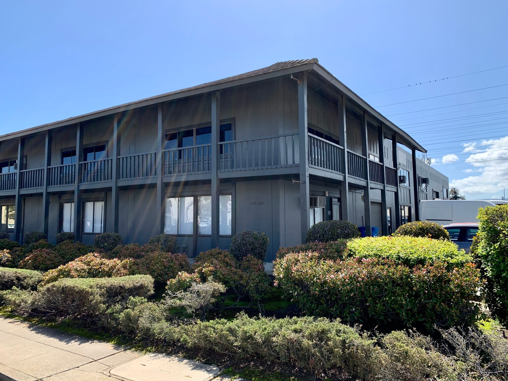 335-369 Beach Rd, Burlingame, CA for Rent