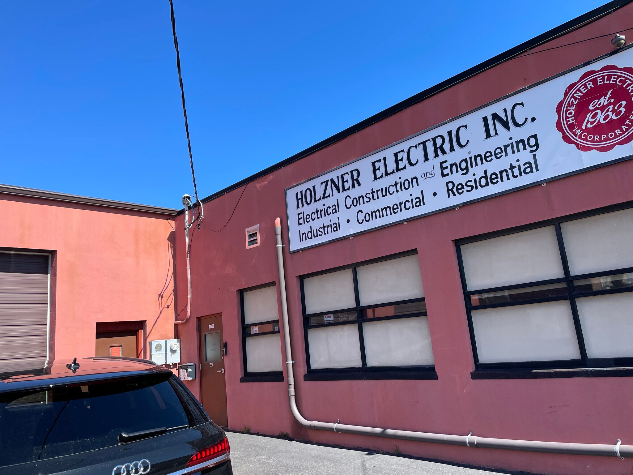 596 John St Bridgeport, CT 06604 Industrial Property for Lease on