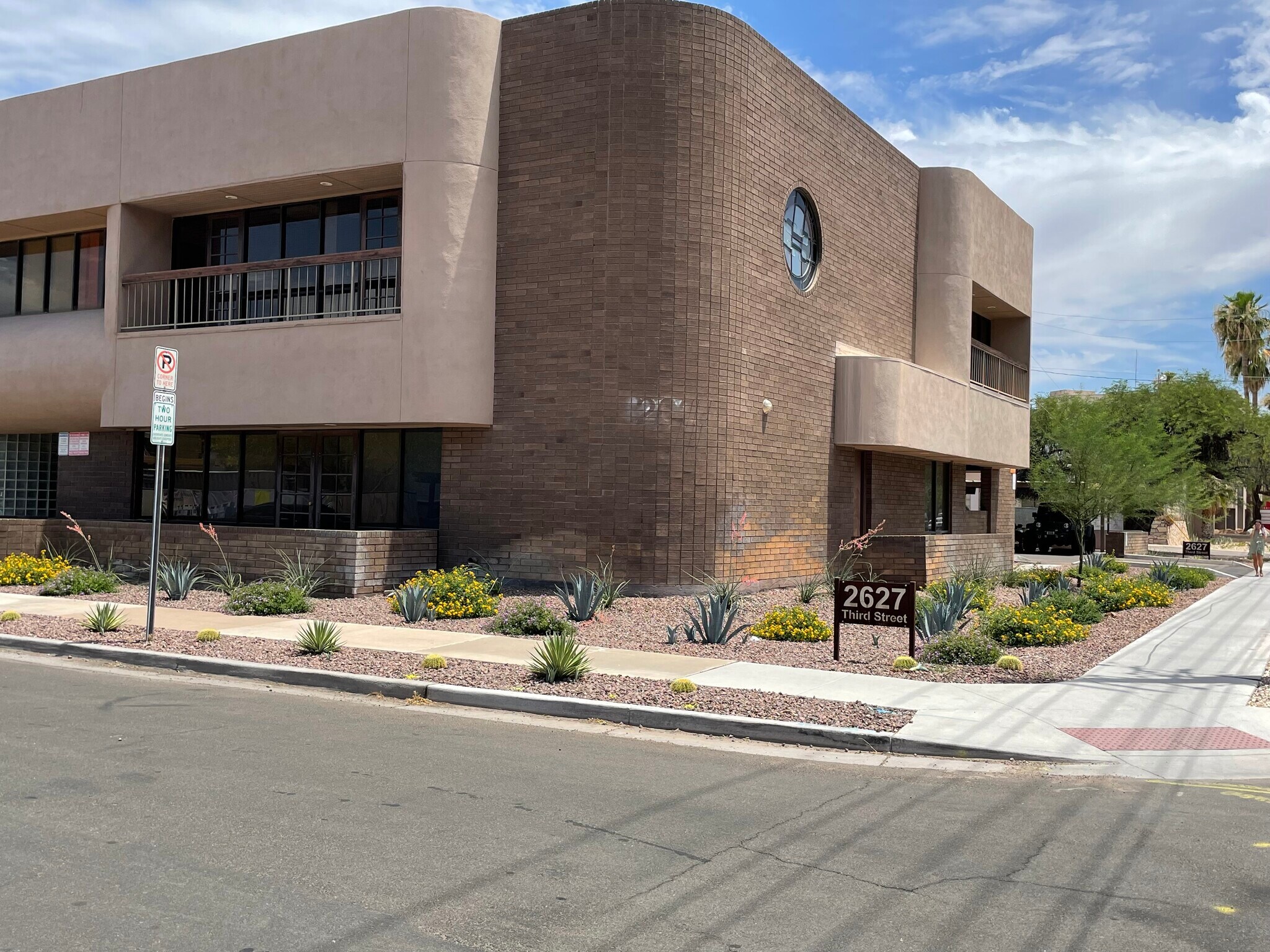 2627 N 3rd St, Phoenix, AZ for Rent