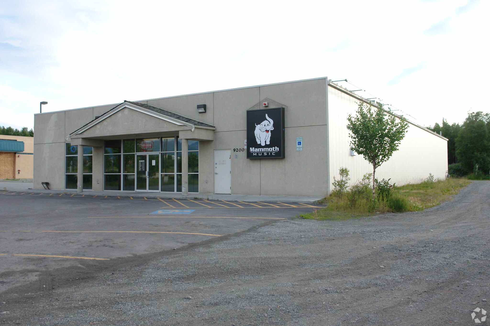 9200 Old Seward Hwy, Anchorage, AK for Rent