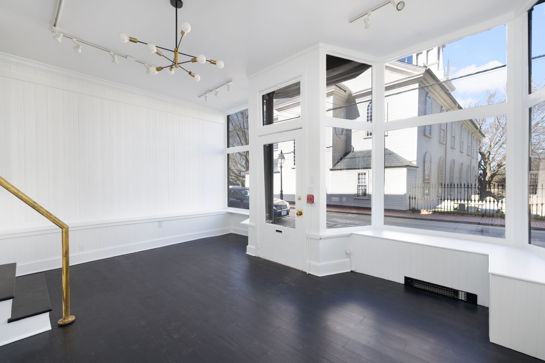 138 Spring St, Newport, RI for Sale