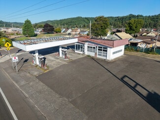 Reedsport, OR Convenience Store - 2118 Winchester Ave