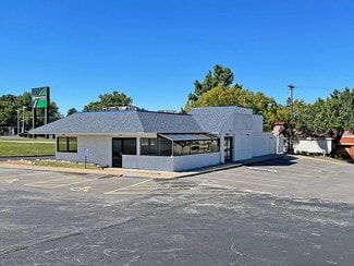 Saint Louis, MO Freestanding - 9640 Natural Bridge Rd
