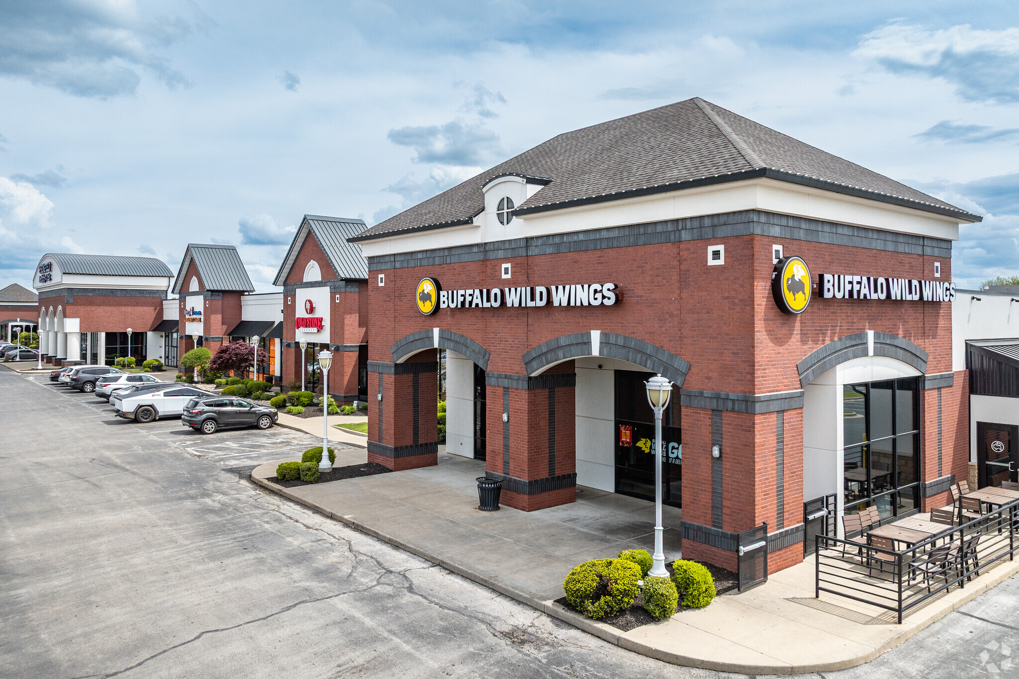 900 E Battlefield St, Springfield, MO for Rent