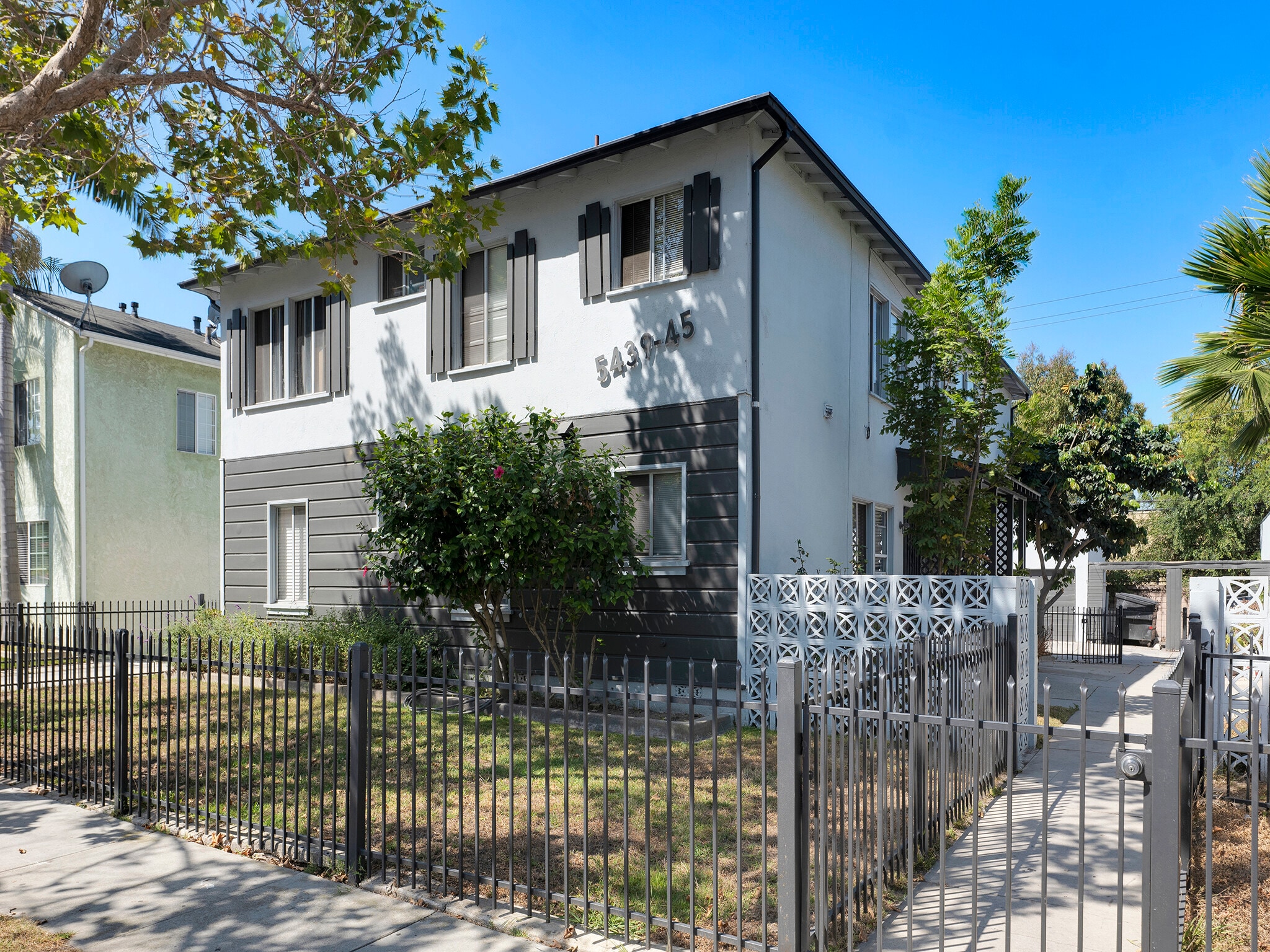 5439 Kinston Ave, Culver City, CA for Sale