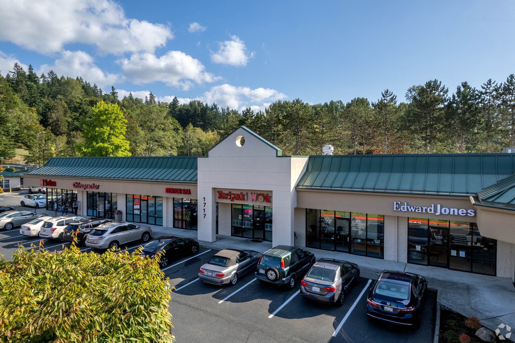 1717 NE 44th St, Renton, WA for Rent