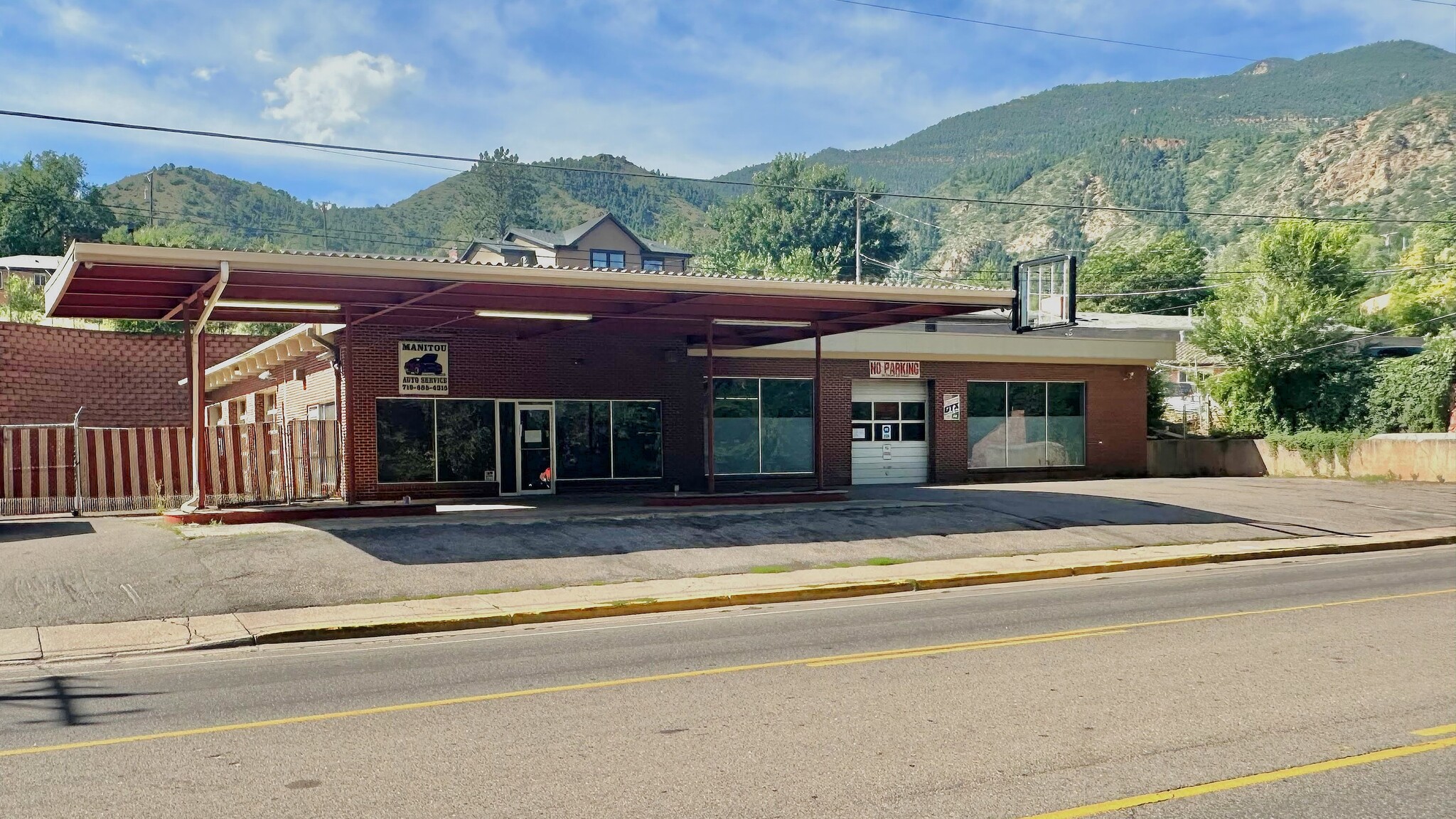 449 Manitou Ave, Manitou Springs, CO for Rent