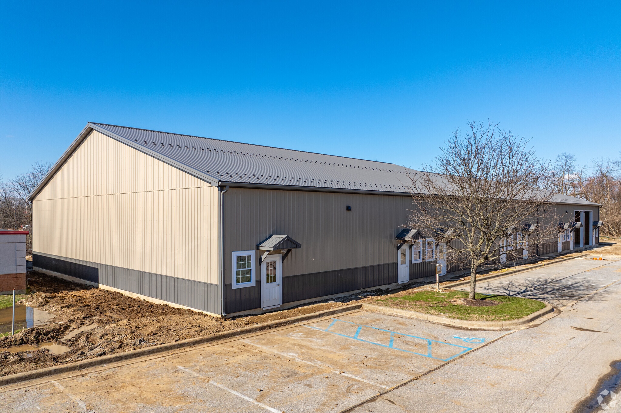 4040 N DuPont Hwy, New Castle, DE for Rent