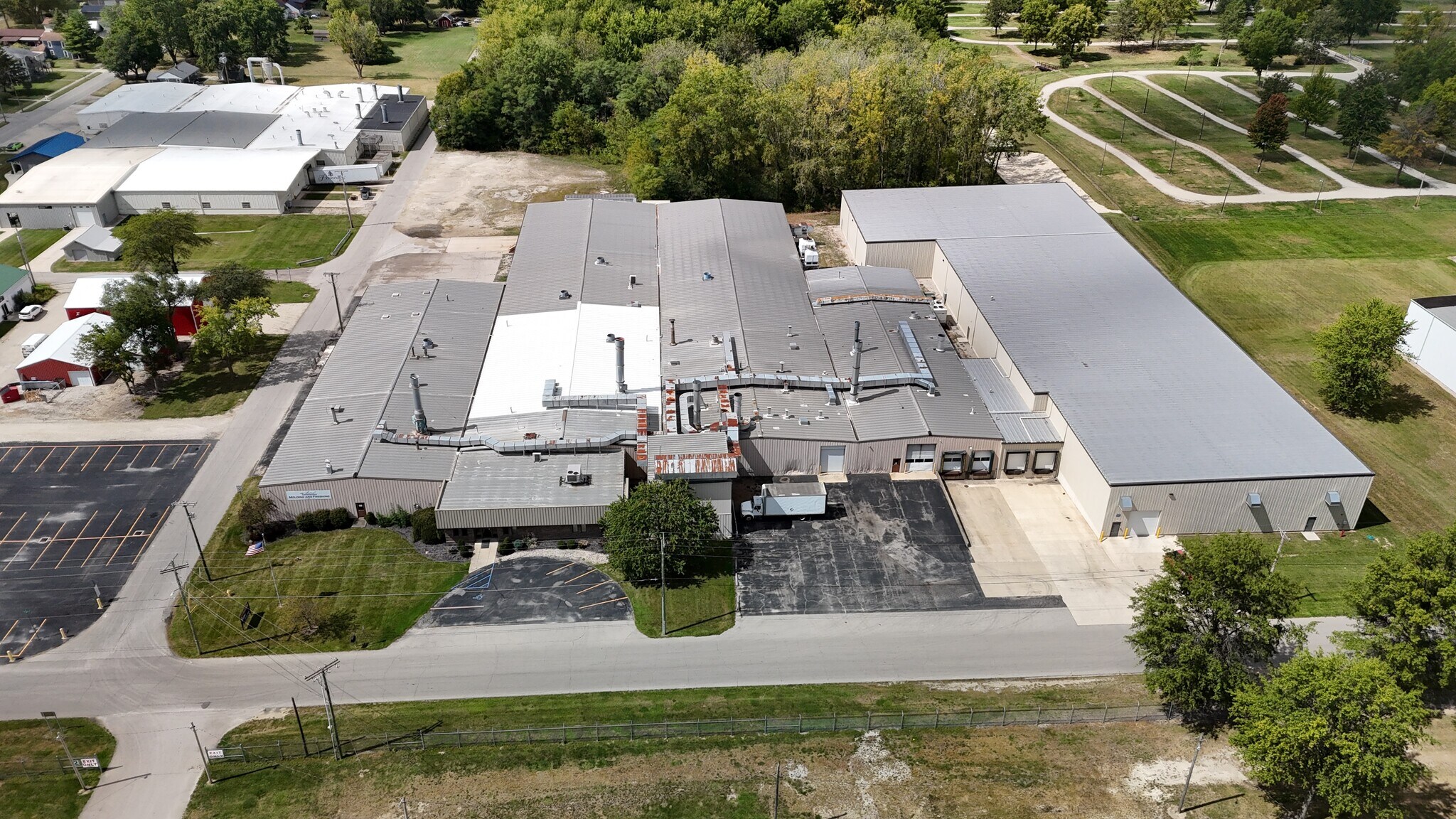 1000 N Morton St, Portland, IN for Sale