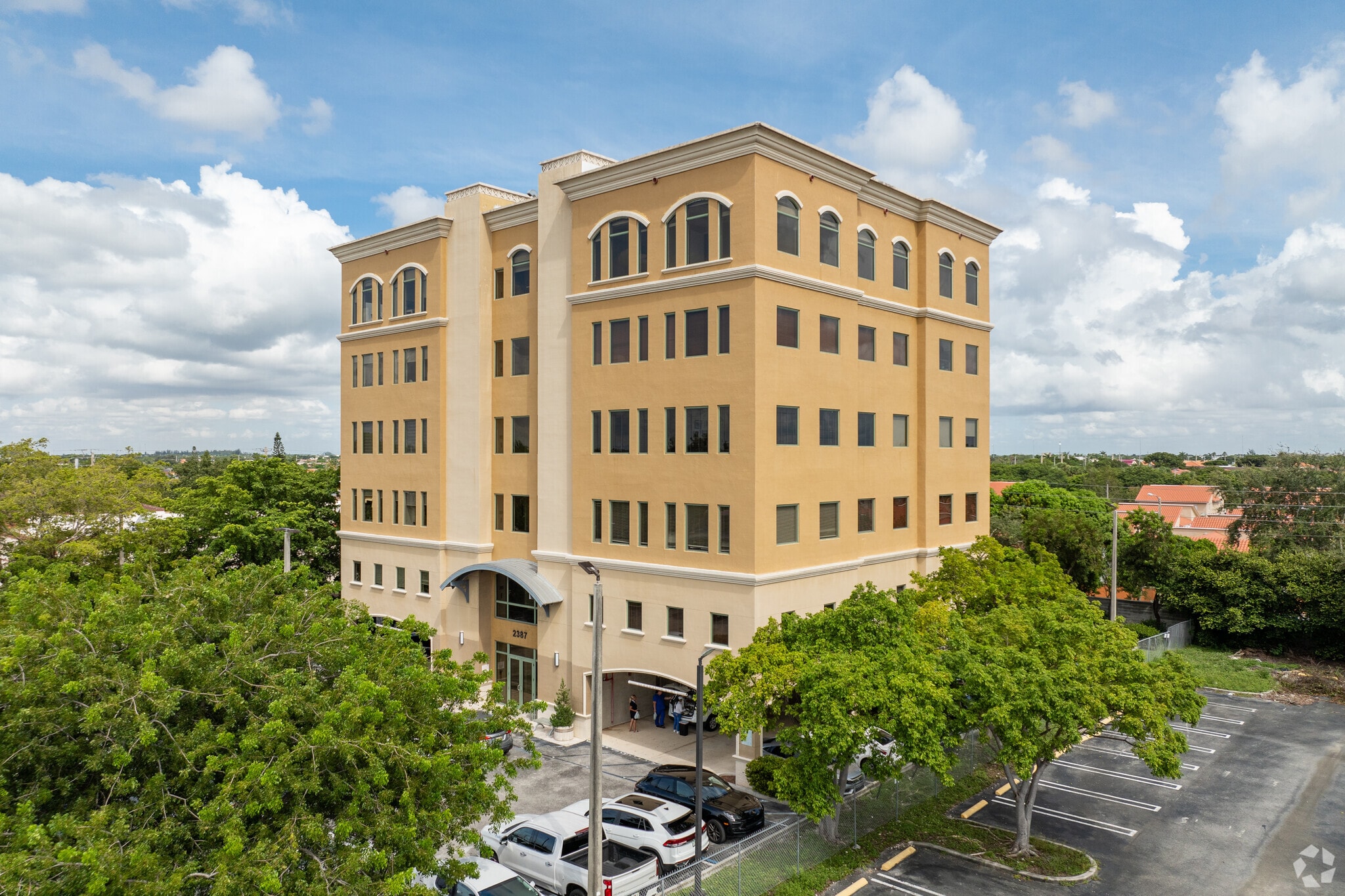 2387 W 68th St, Hialeah, FL for Rent