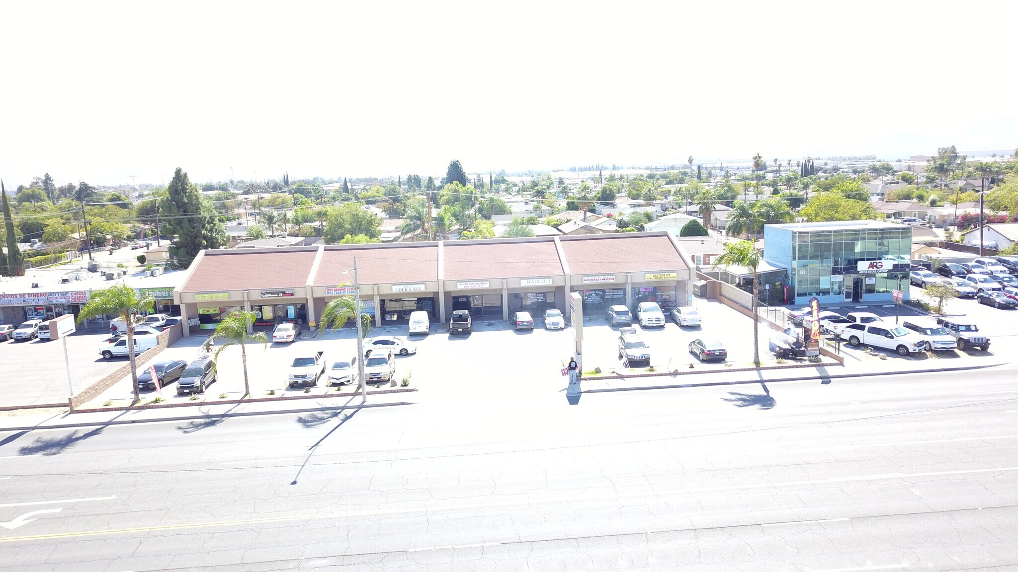 519 W Foothill Blvd, Rialto, CA for Rent