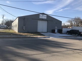 McKinney, TX Warehouse - 401 Throckmorton St