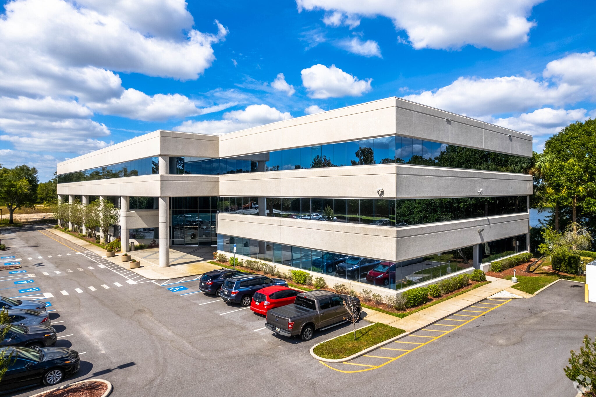3710 Corporex Park Dr, Tampa, FL for Rent