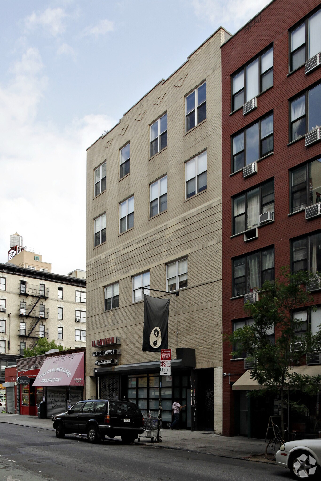 122-124 Rivington St, New York, NY for Rent