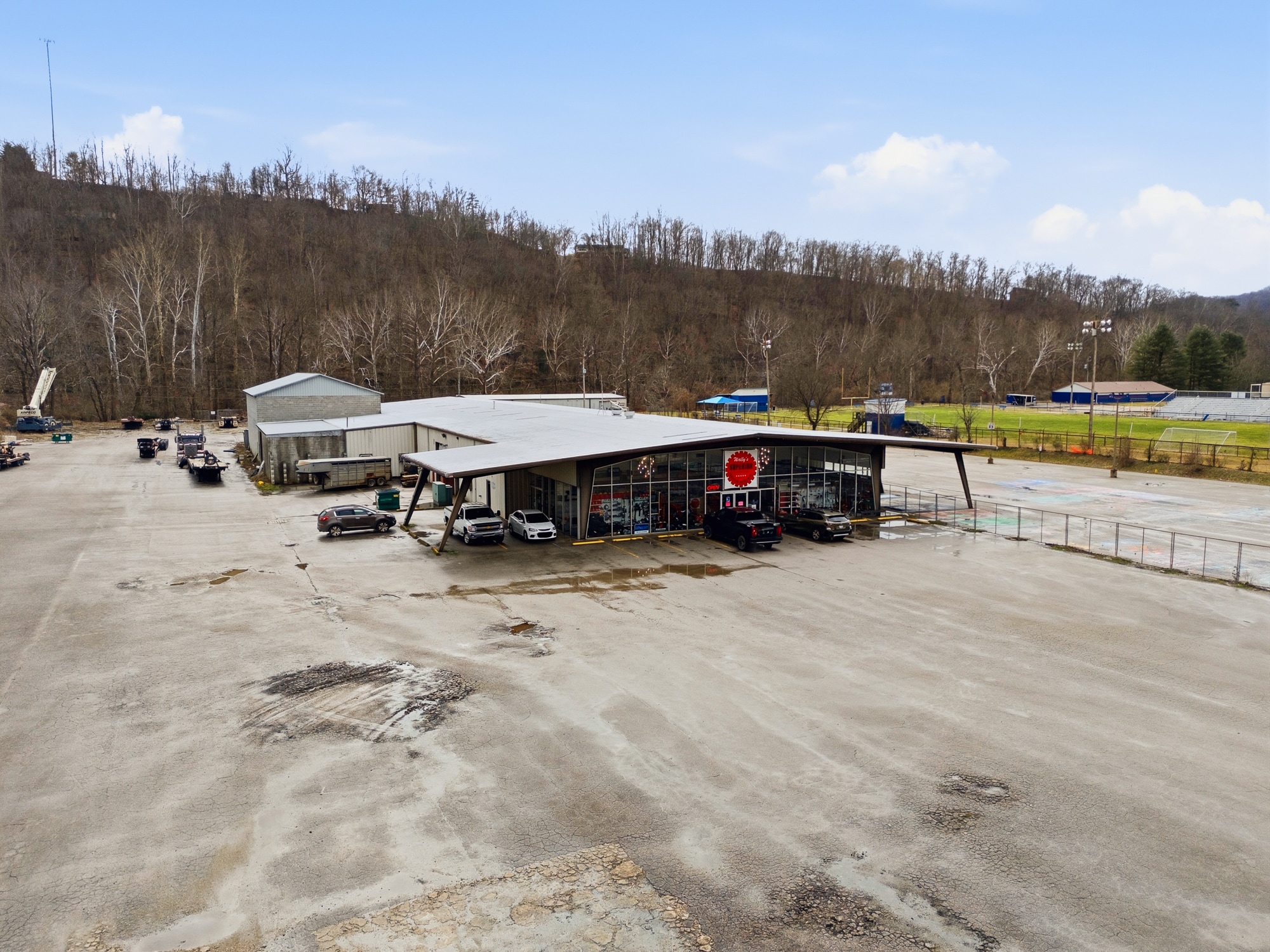 5100 Elk River Rd N, Elkview, WV for Sale