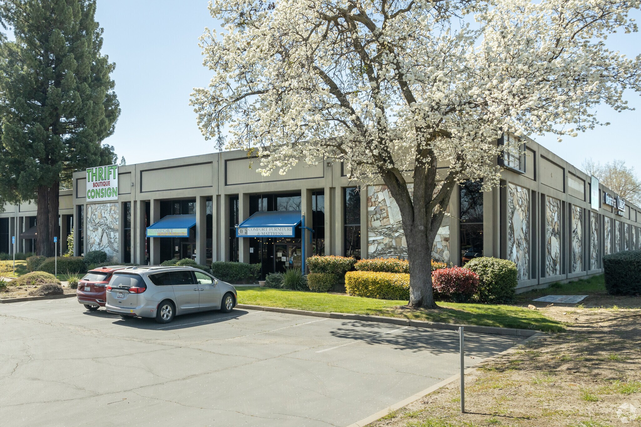 11415 Folsom Blvd, Rancho Cordova, CA for Rent