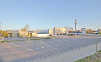 Swansea, IL Showroom - 1604 N Illinois St