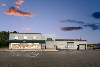 Three Oaks, MI Auto Dealership - 6736 Us Highway 12
